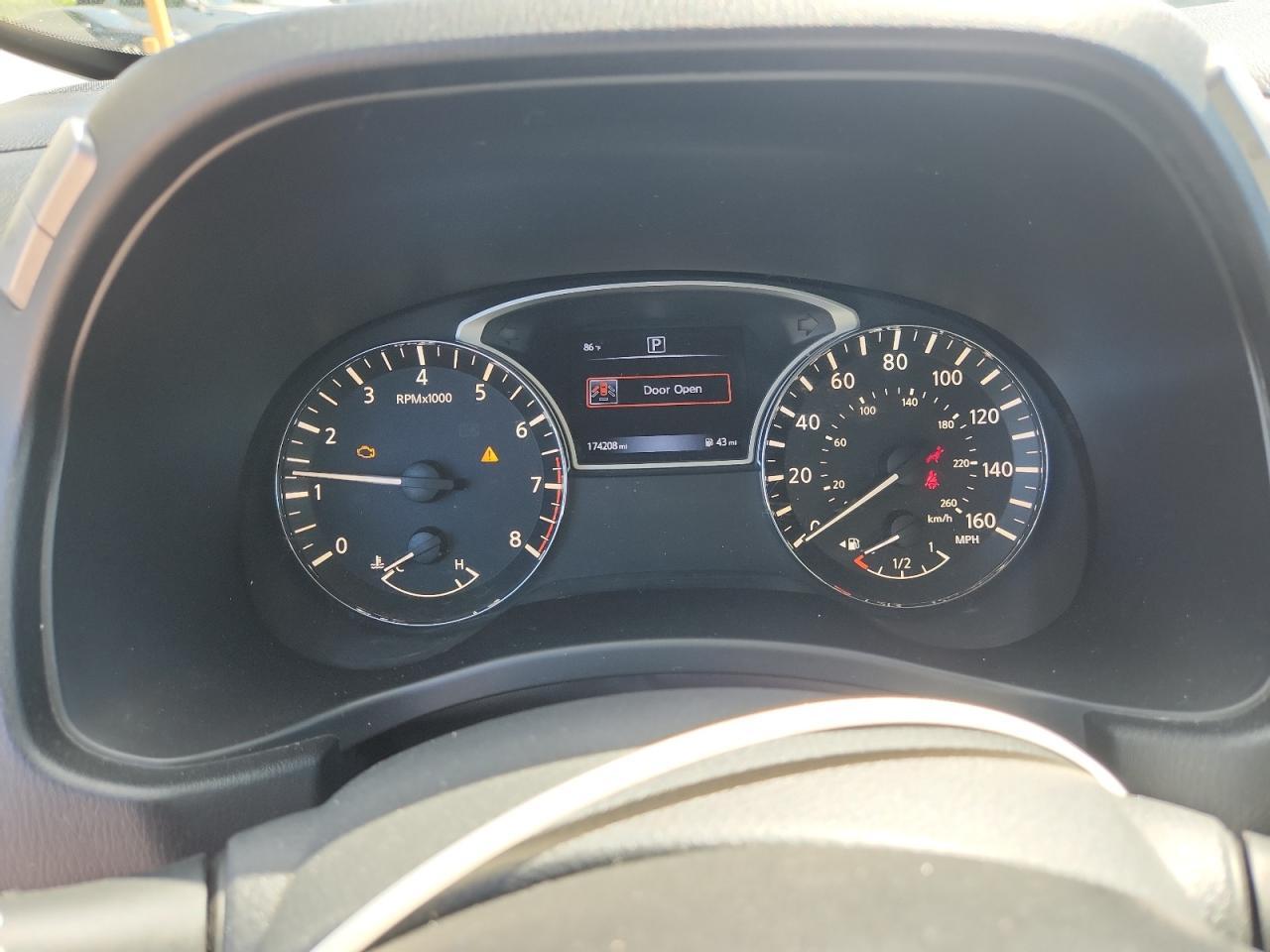 2017 NISSAN PATHFINDER