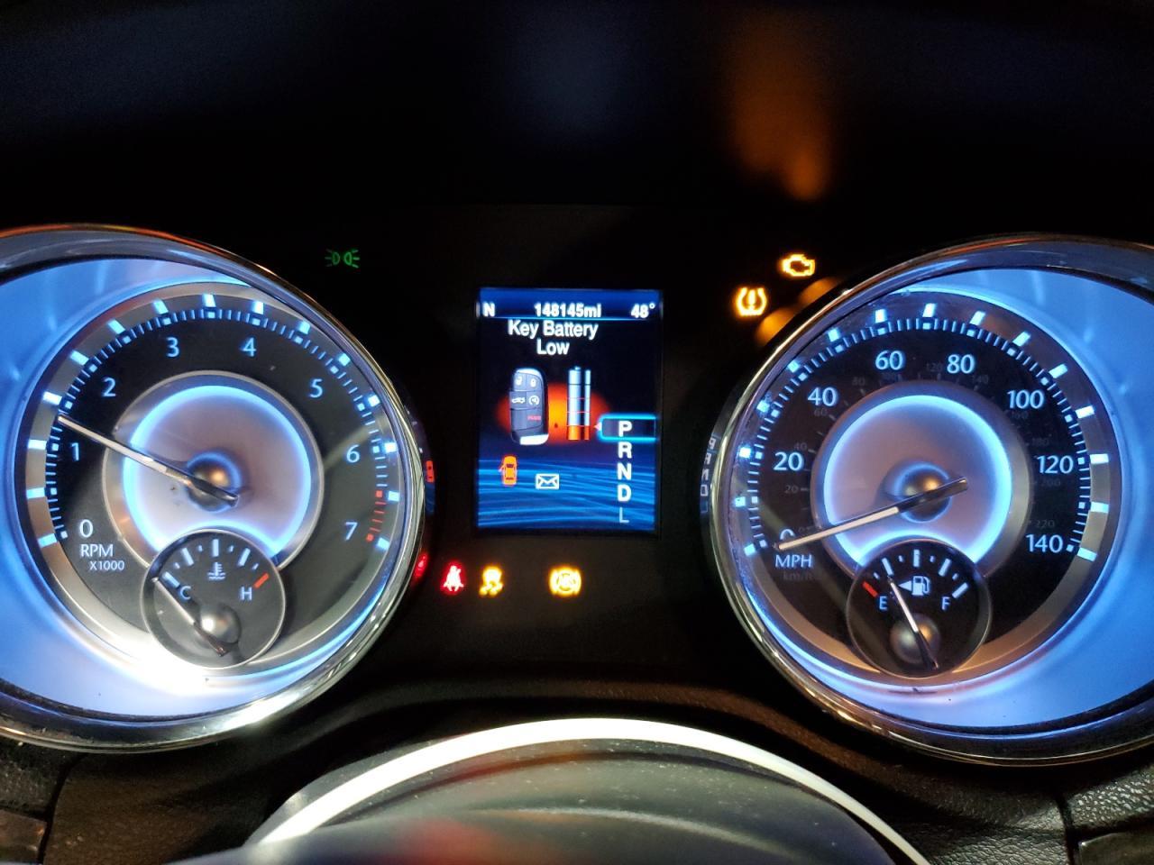 2014 CHRYSLER 300