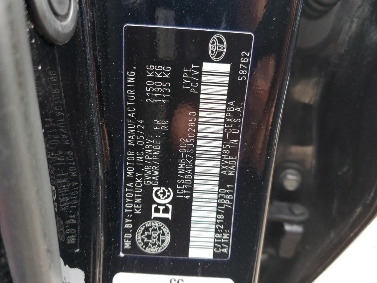 2025 TOYOTA CAMRY