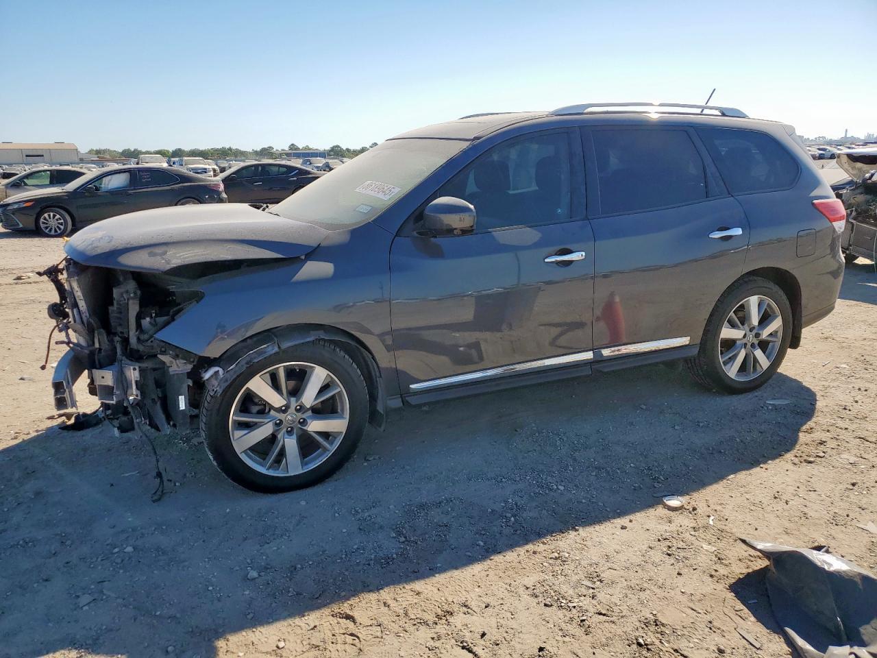 2014 NISSAN PATHFINDER