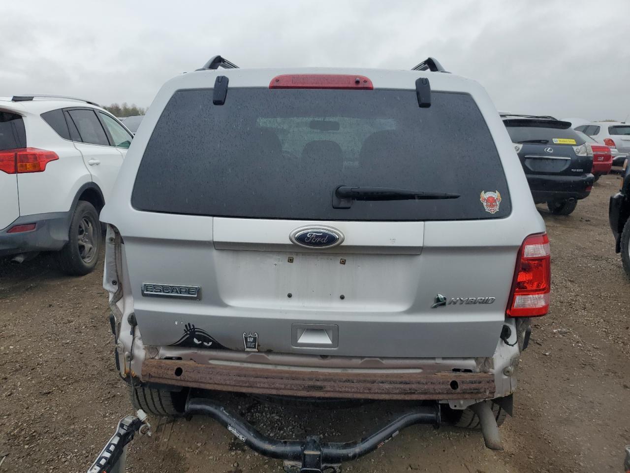 2010 FORD ESCAPE