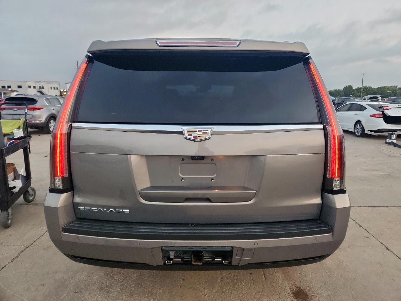 2018 CADILLAC ESCALADE