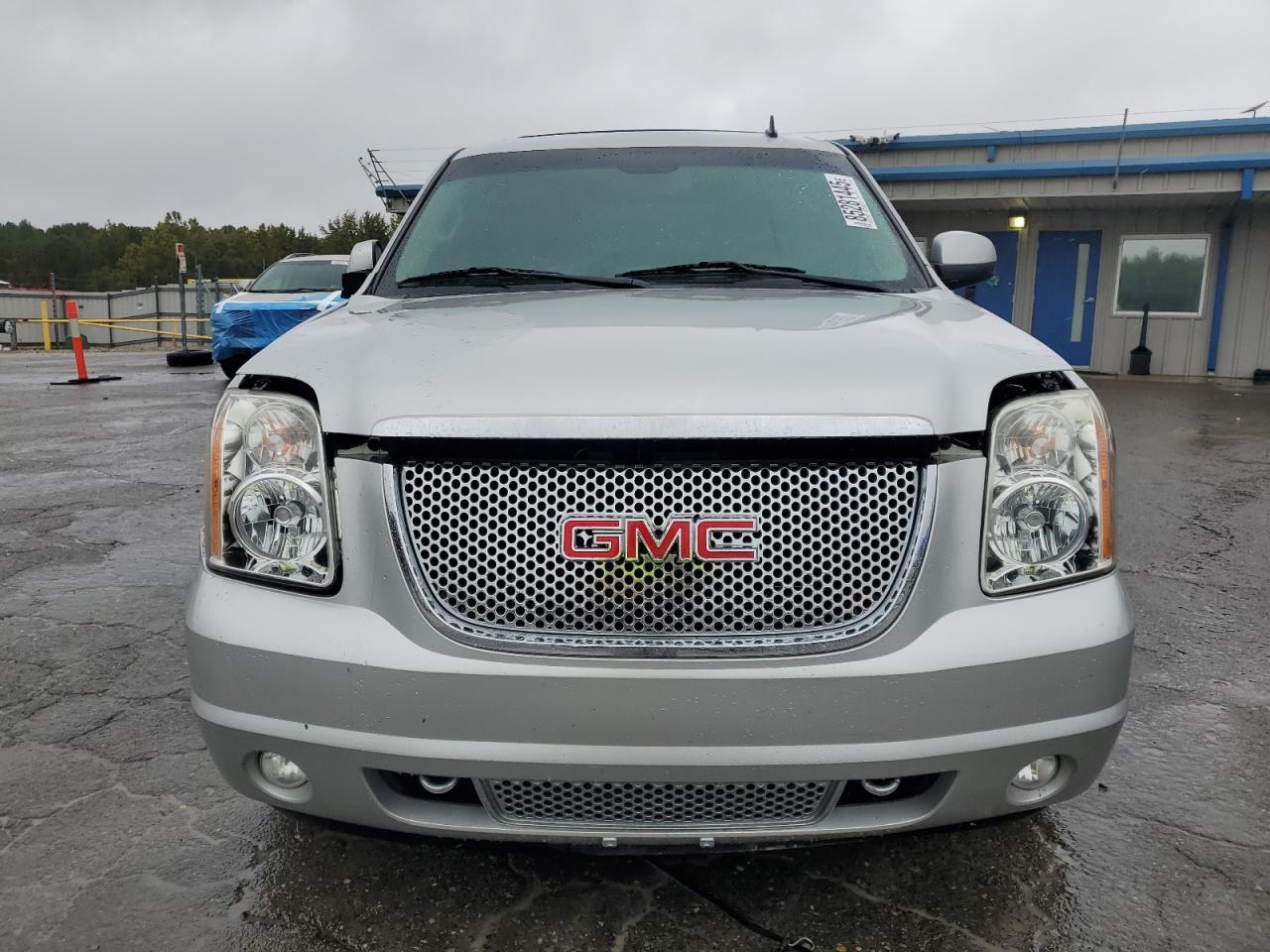2011 GMC Yukon