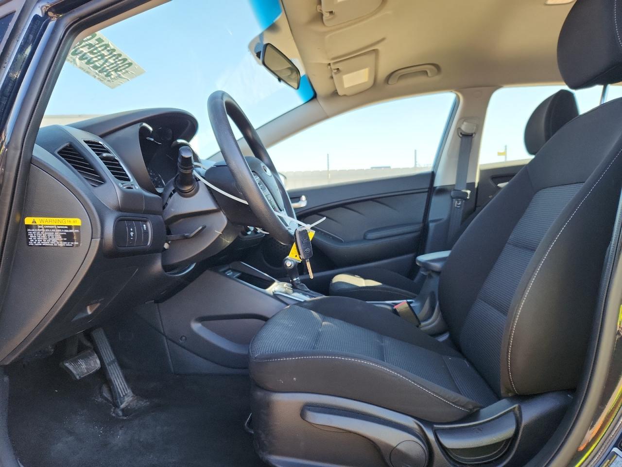 2017 KIA FORTE