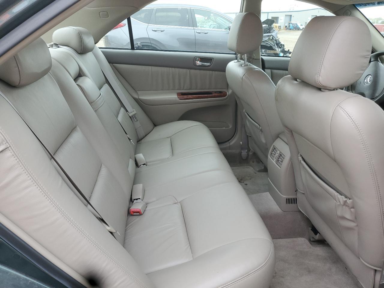 2004 TOYOTA CAMRY
