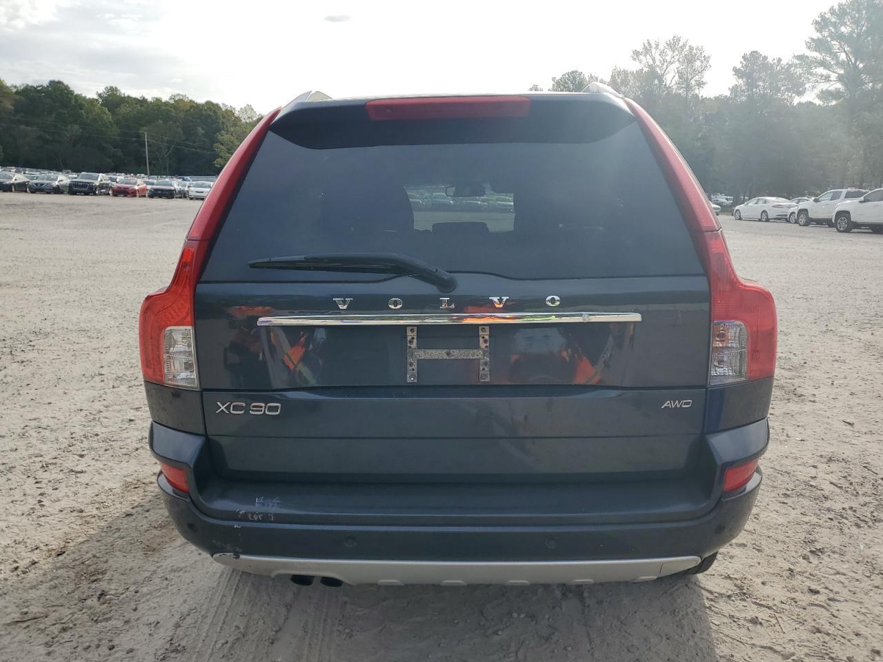 2013 VOLVO XC90