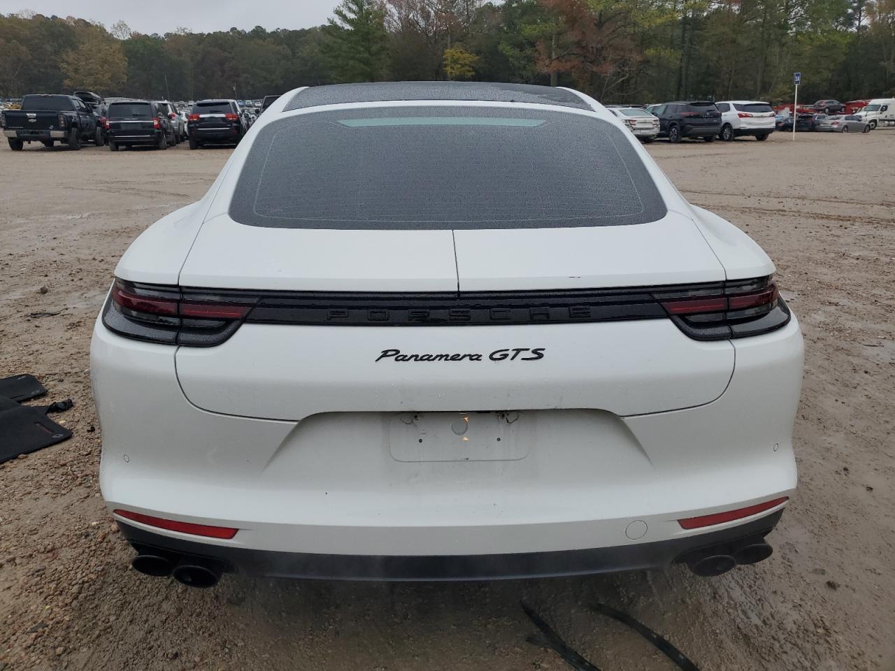 2019 PORSCHE Panamera
