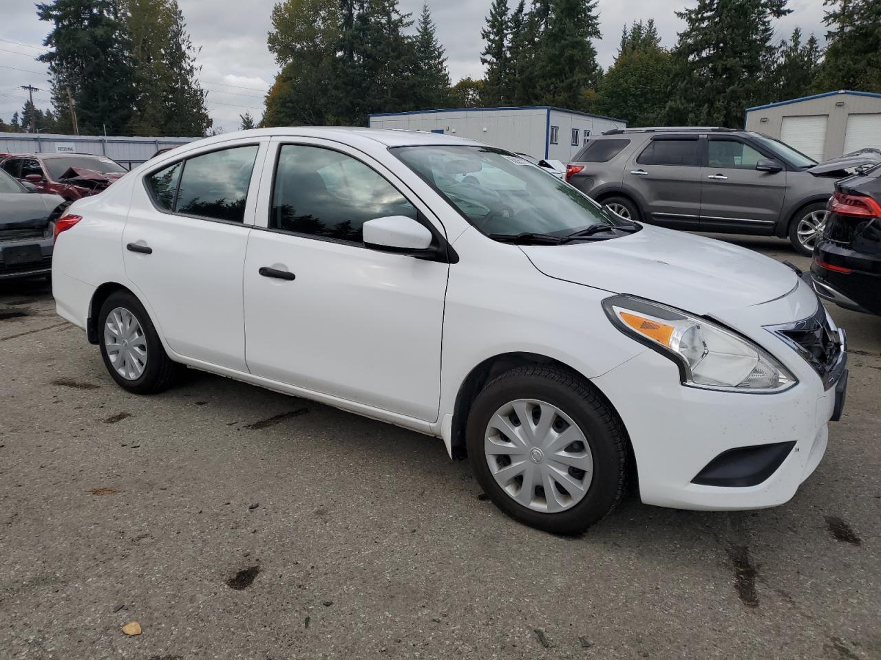 2019 NISSAN VERSA