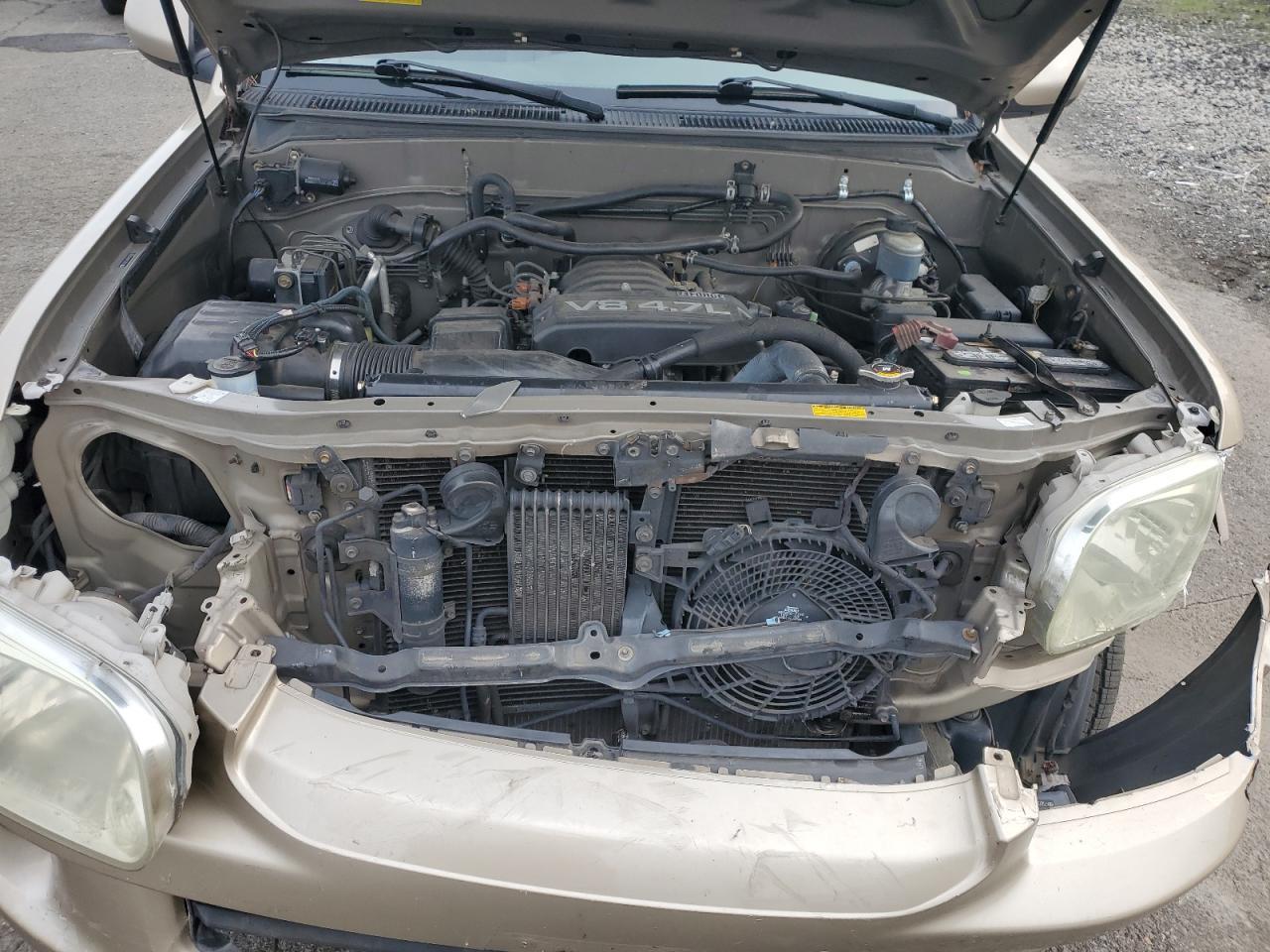 2005 TOYOTA Sequoia