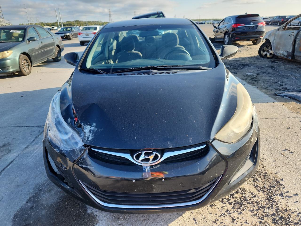 2016 HYUNDAI ELANTRA