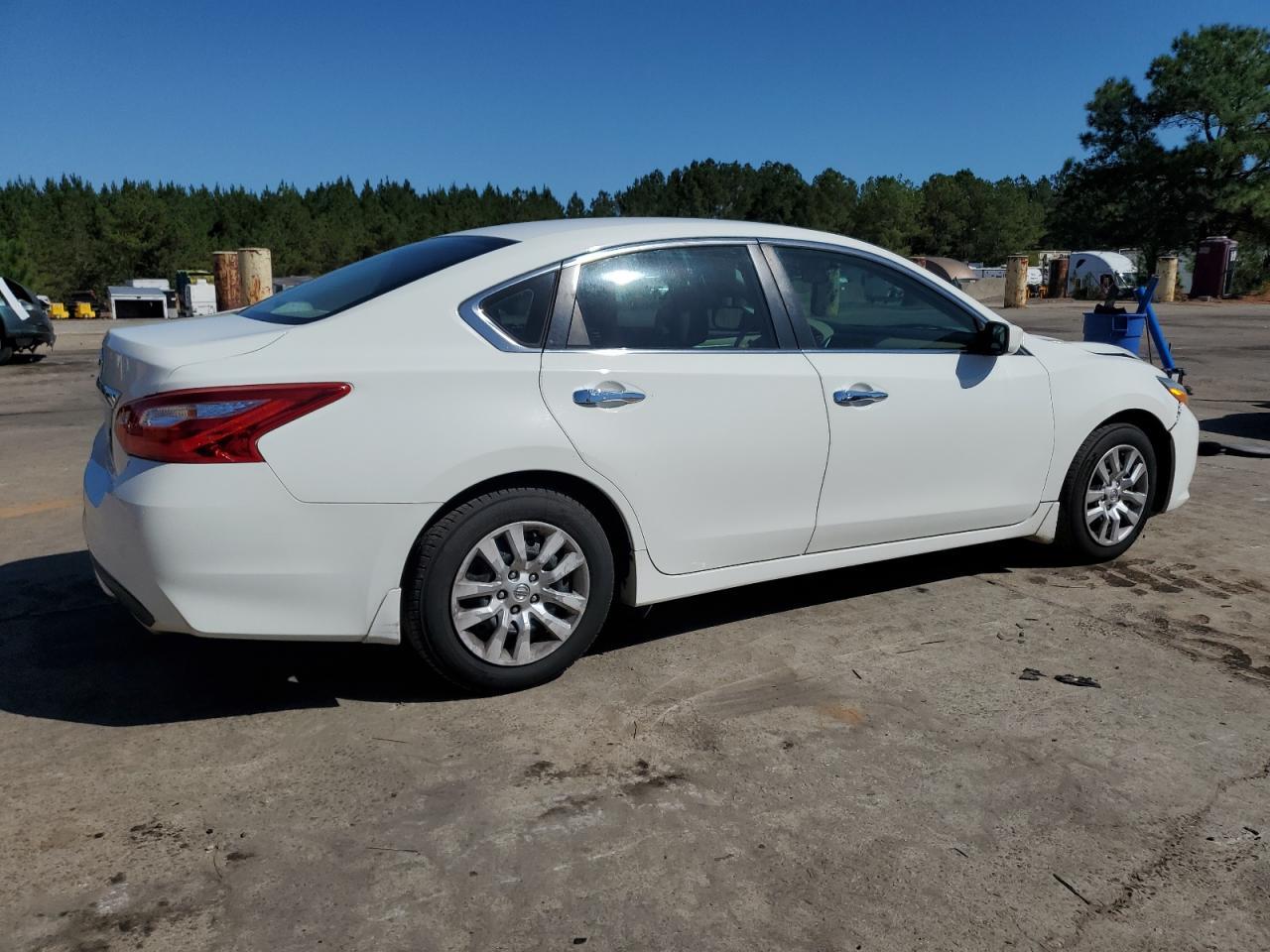 2017 NISSAN ALTIMA