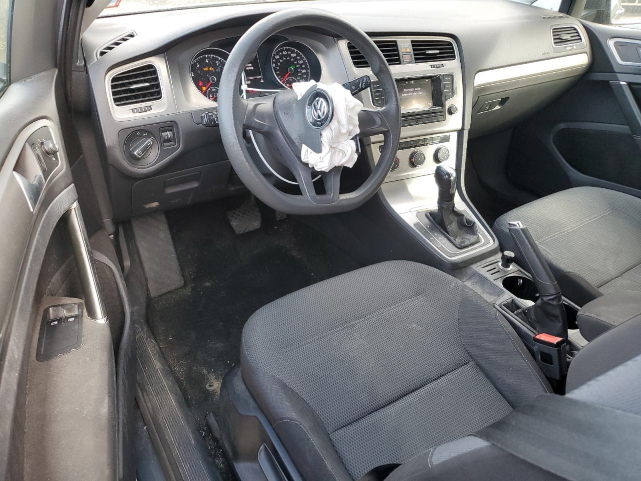 2016 VOLKSWAGEN GOLF