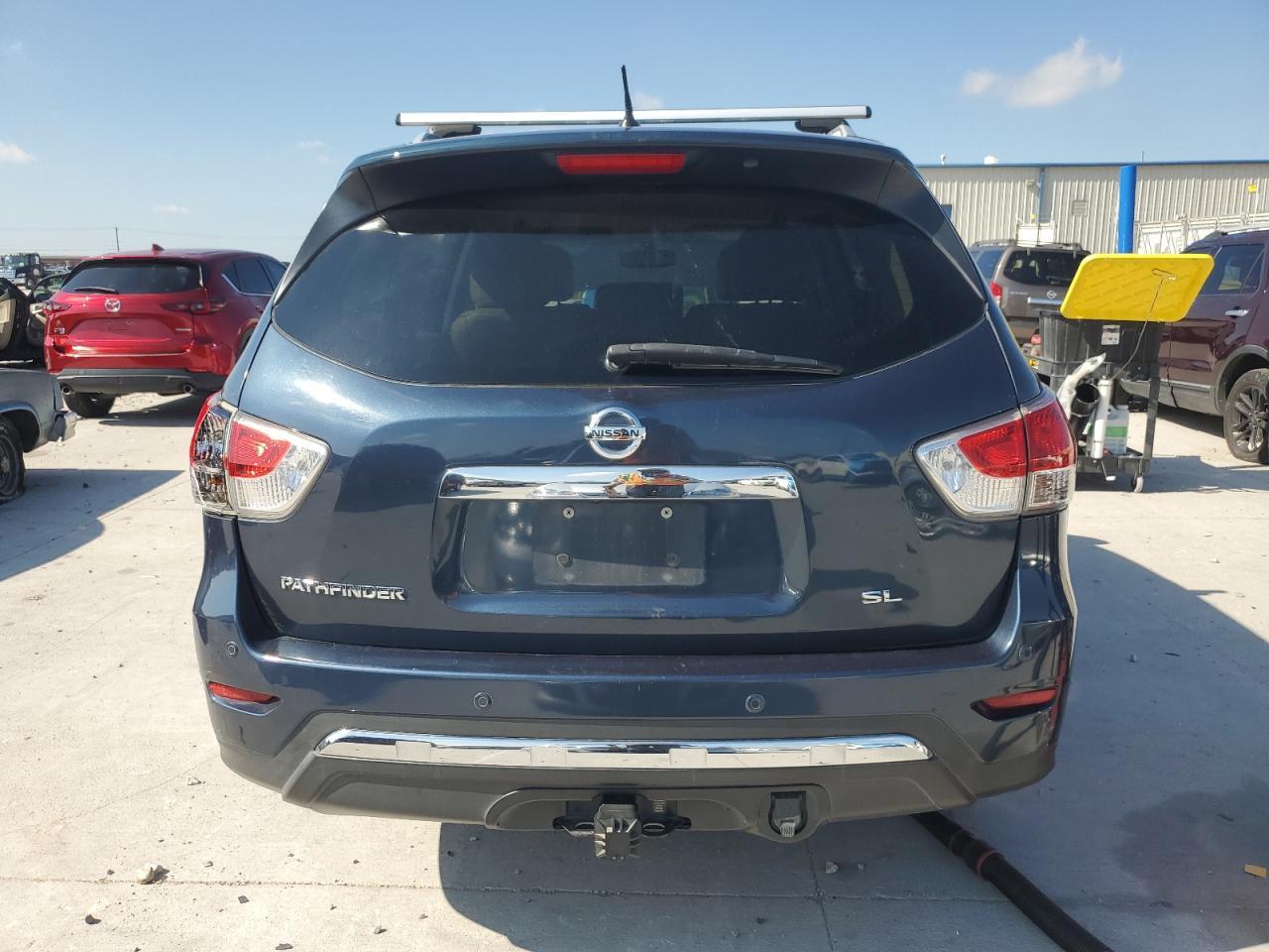 2015 NISSAN PATHFINDER