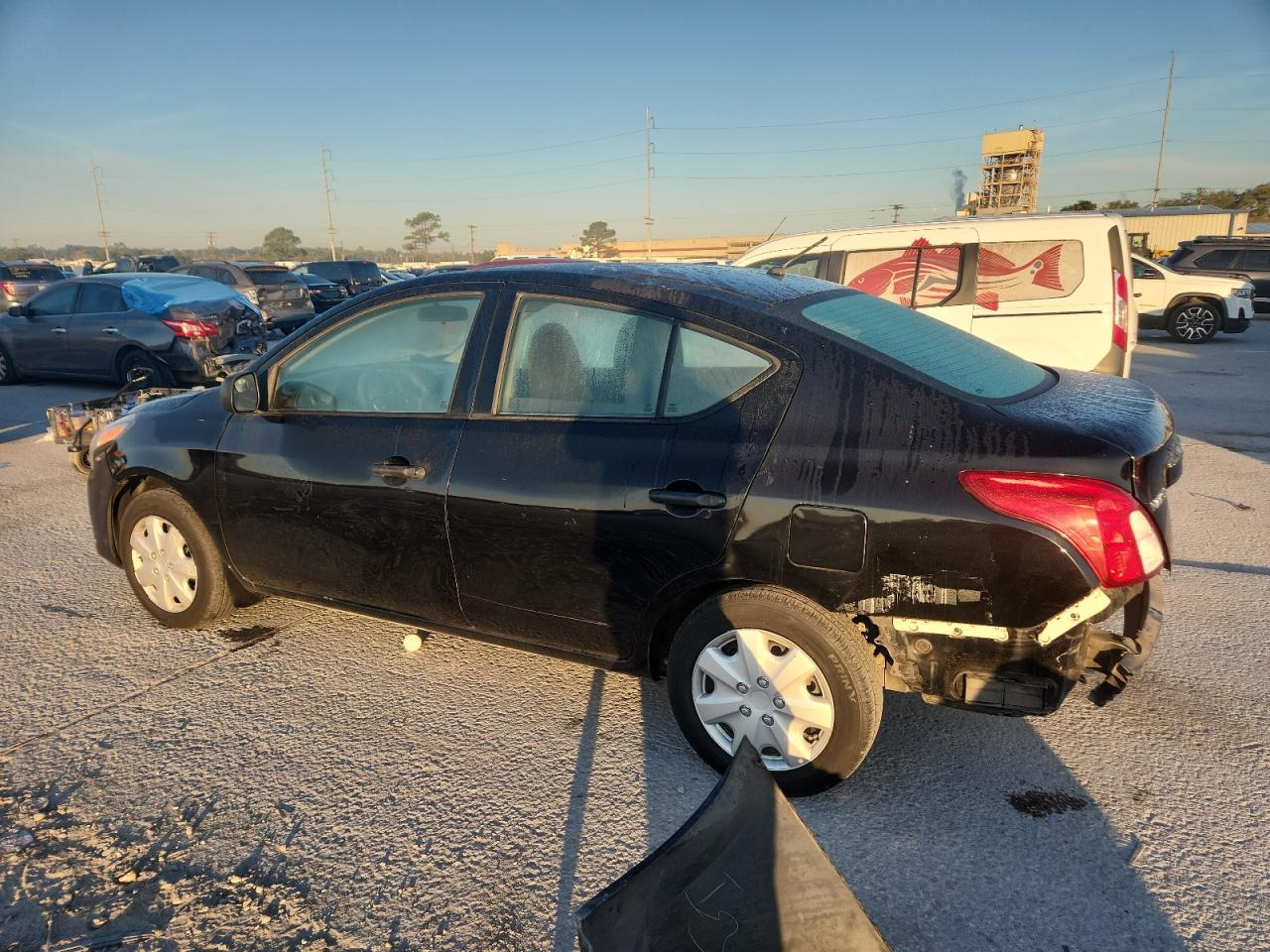 2015 NISSAN VERSA
