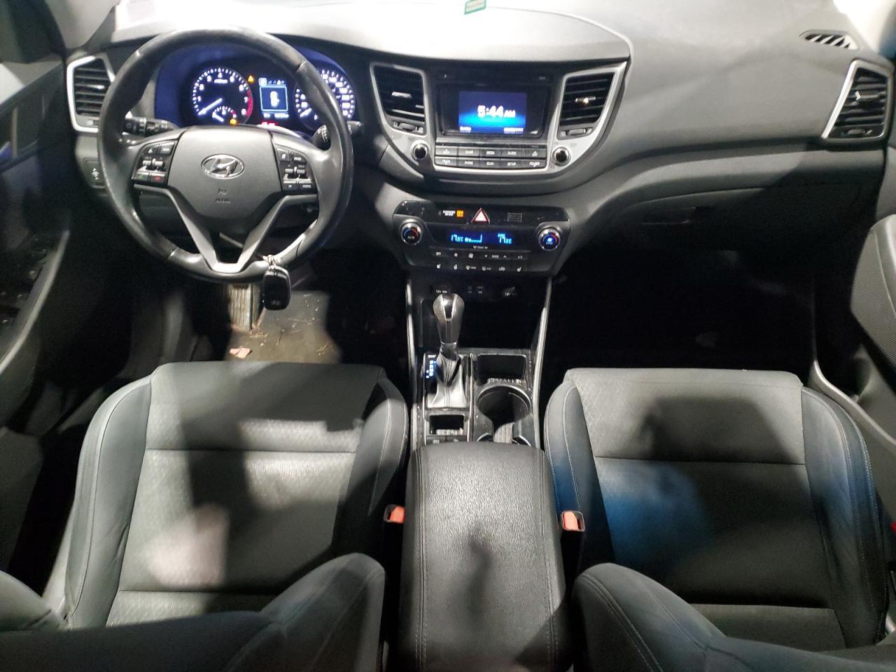 2016 HYUNDAI TUCSON