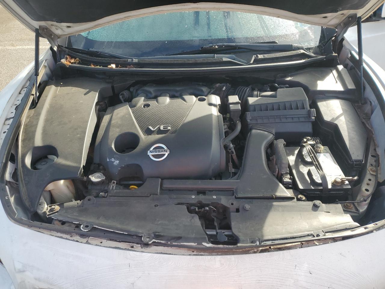 2014 NISSAN Maxima