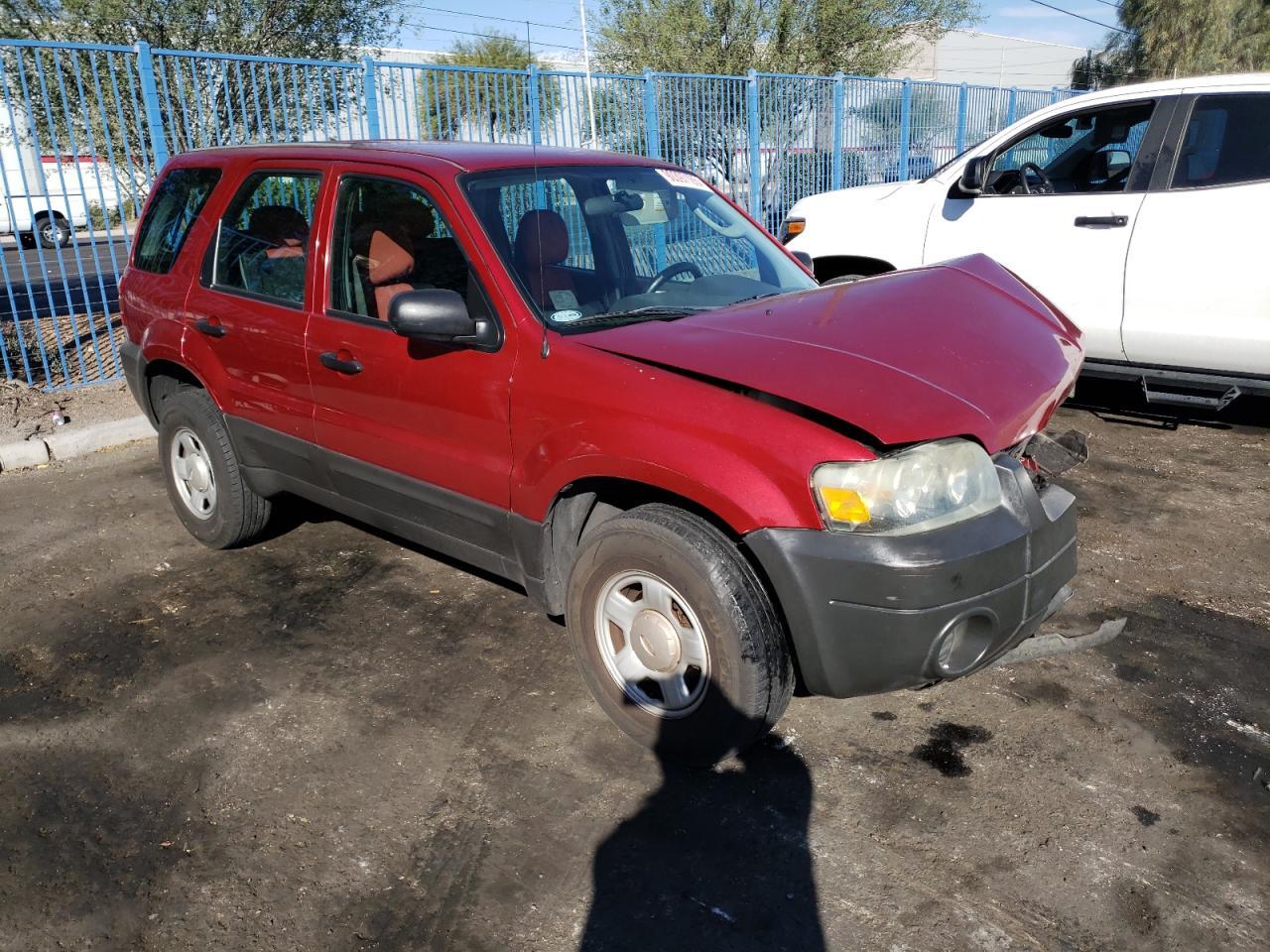 2005 FORD ESCAPE