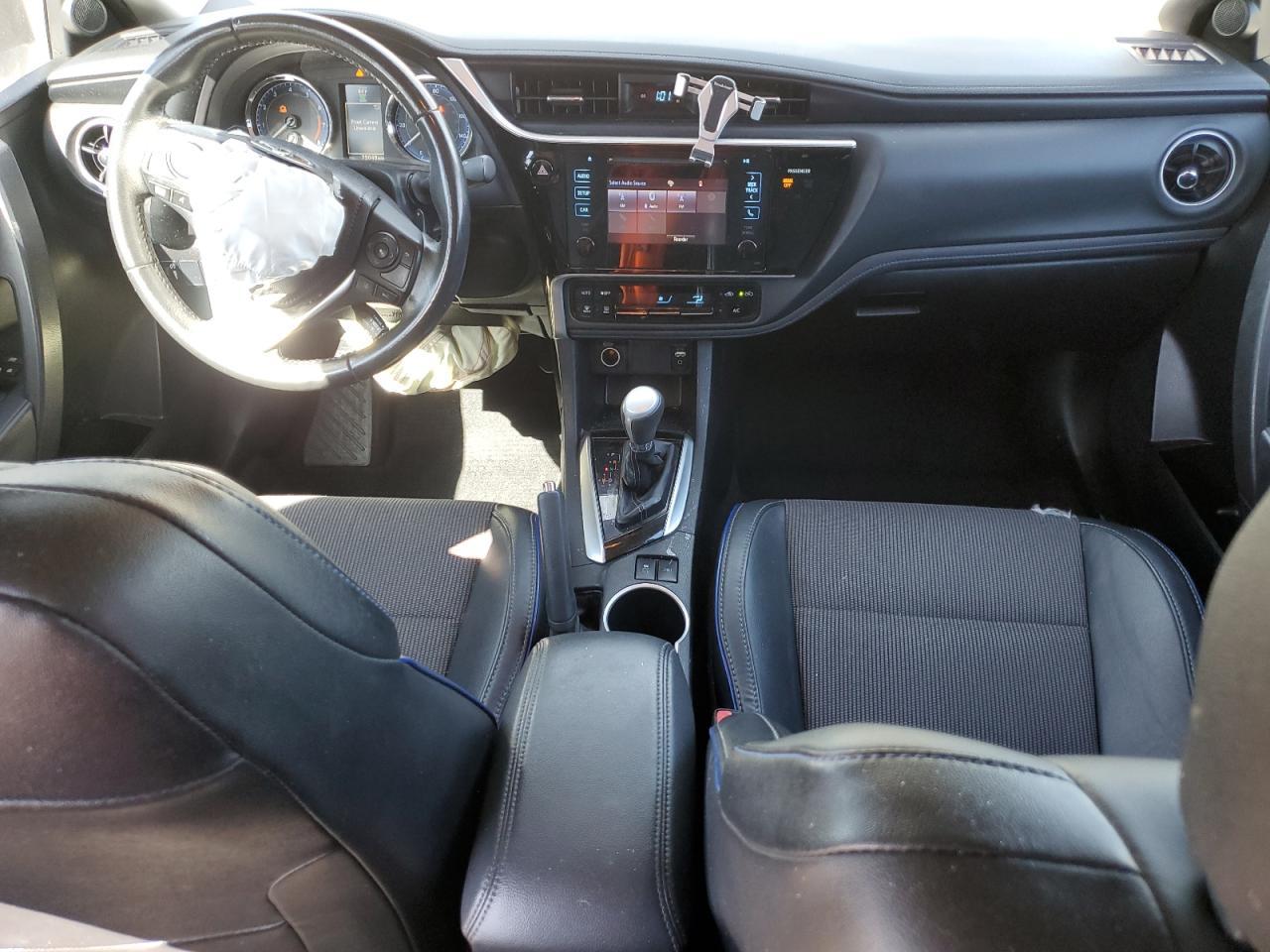 2017 TOYOTA COROLLA