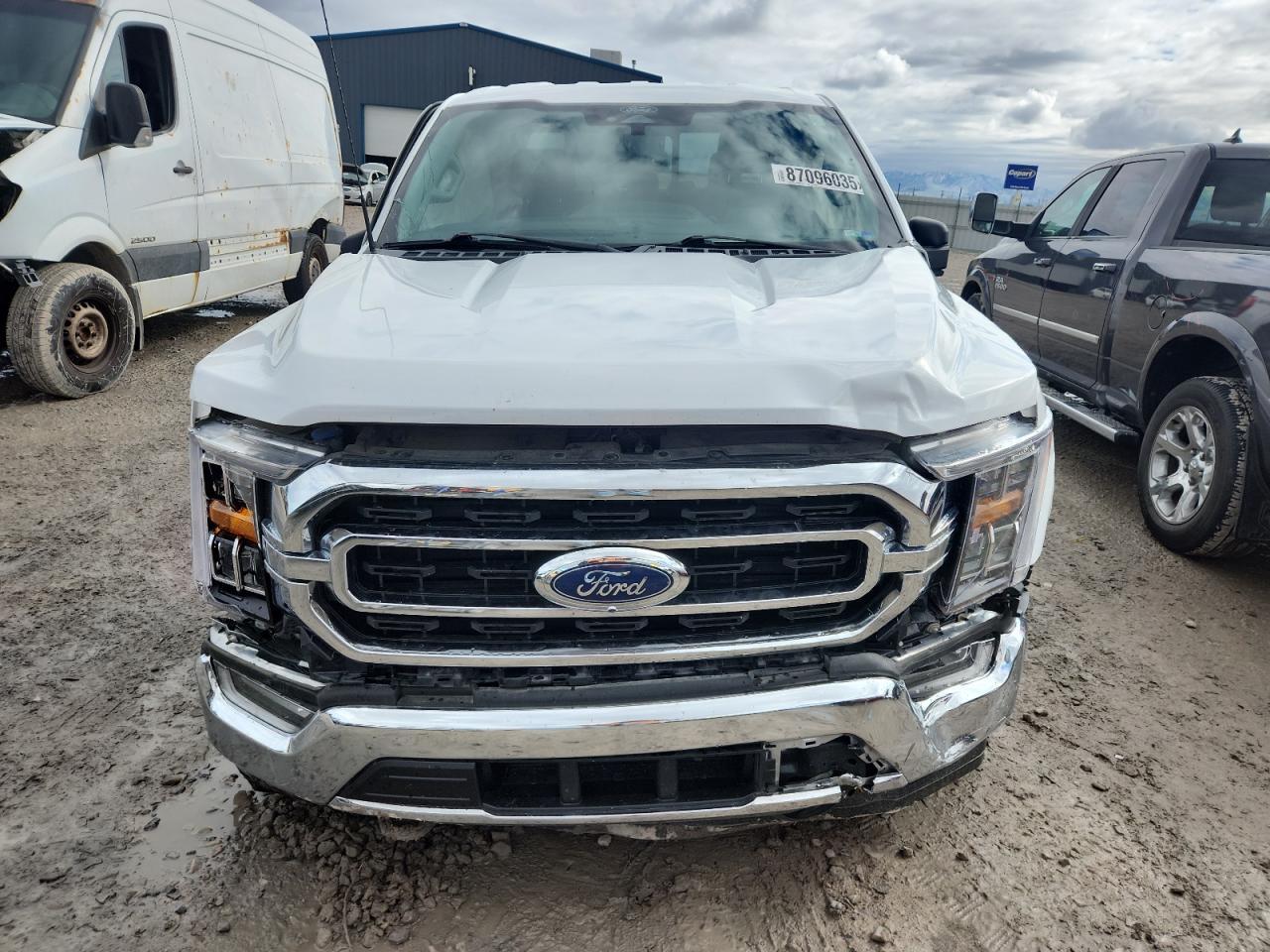 2022 FORD F-150 Lightning