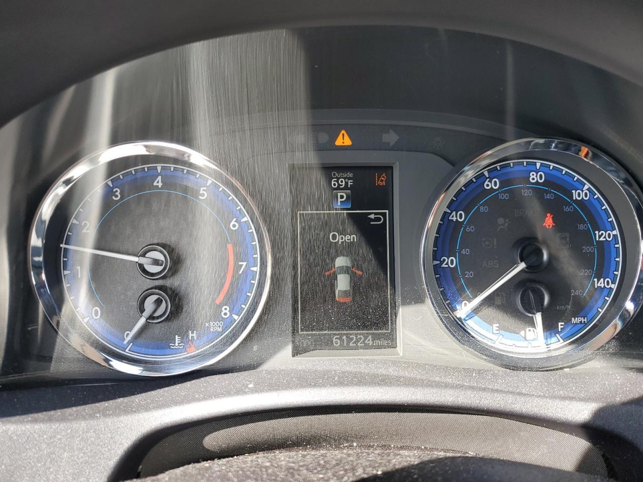 2018 TOYOTA COROLLA