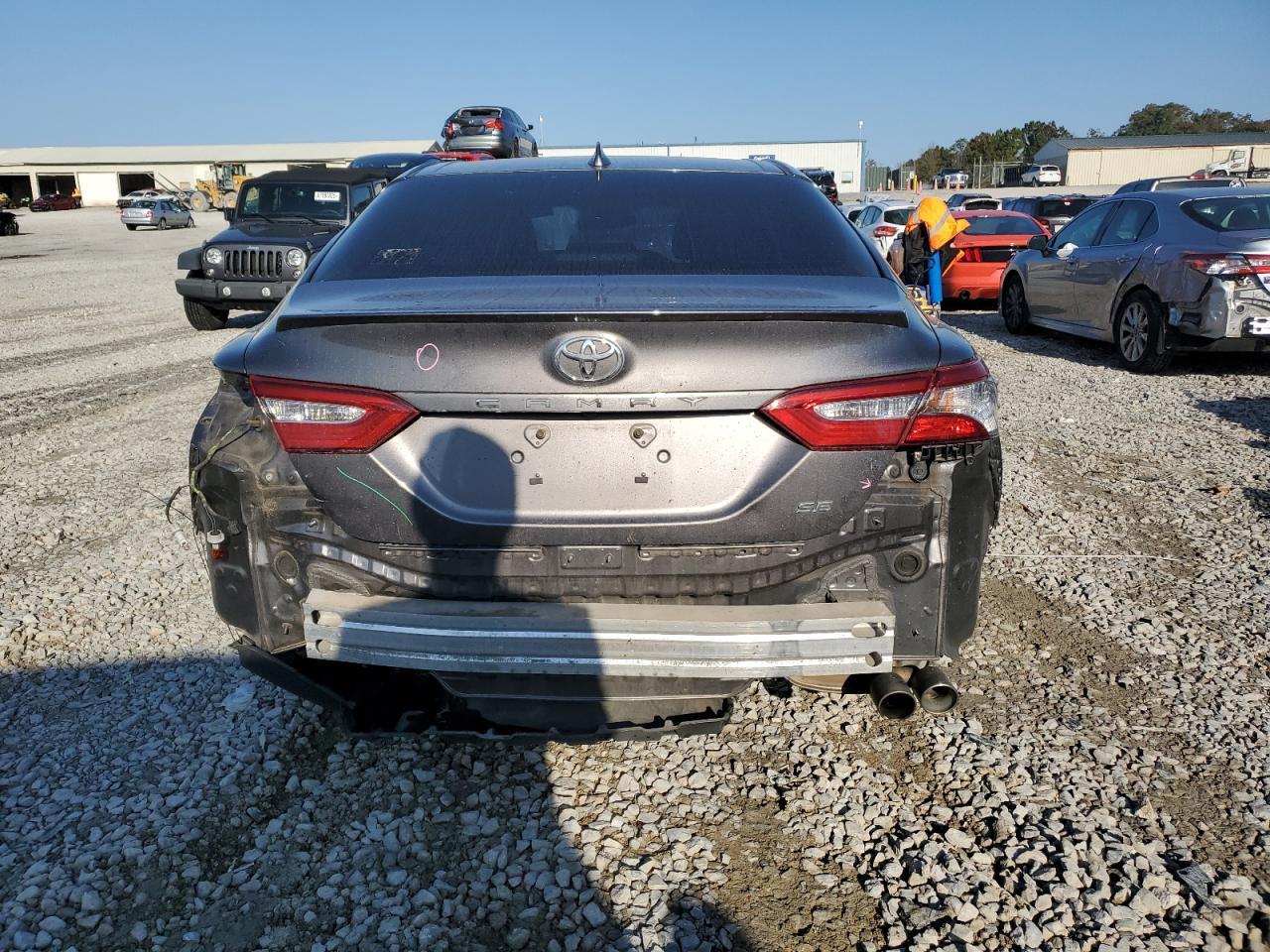 2019 TOYOTA CAMRY