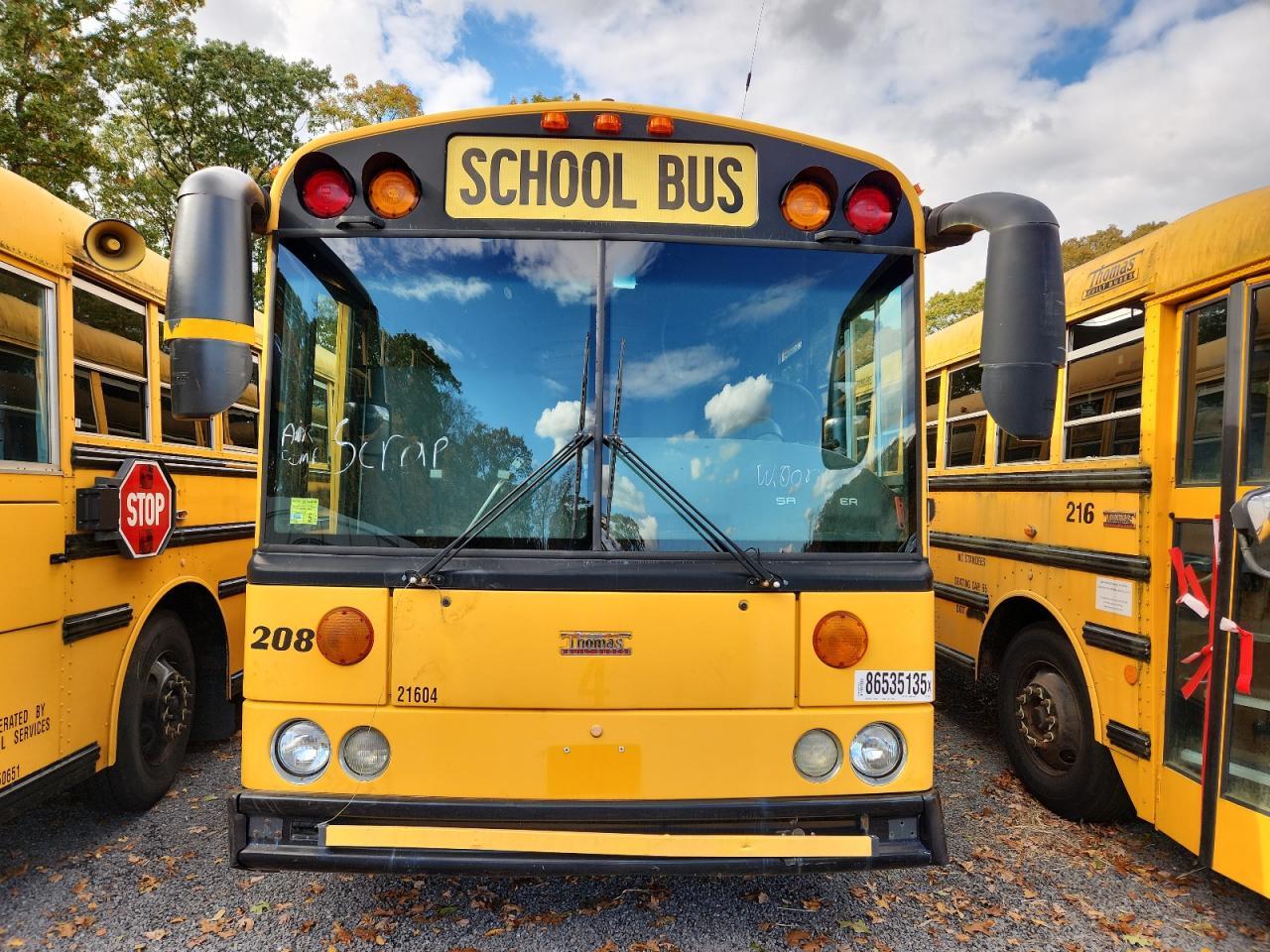 2012 THOMAS Saf-t-liner Hdx