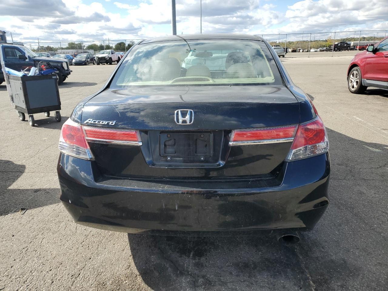 2011 HONDA ACCORD