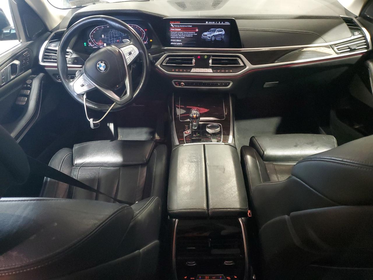 2020 BMW X7