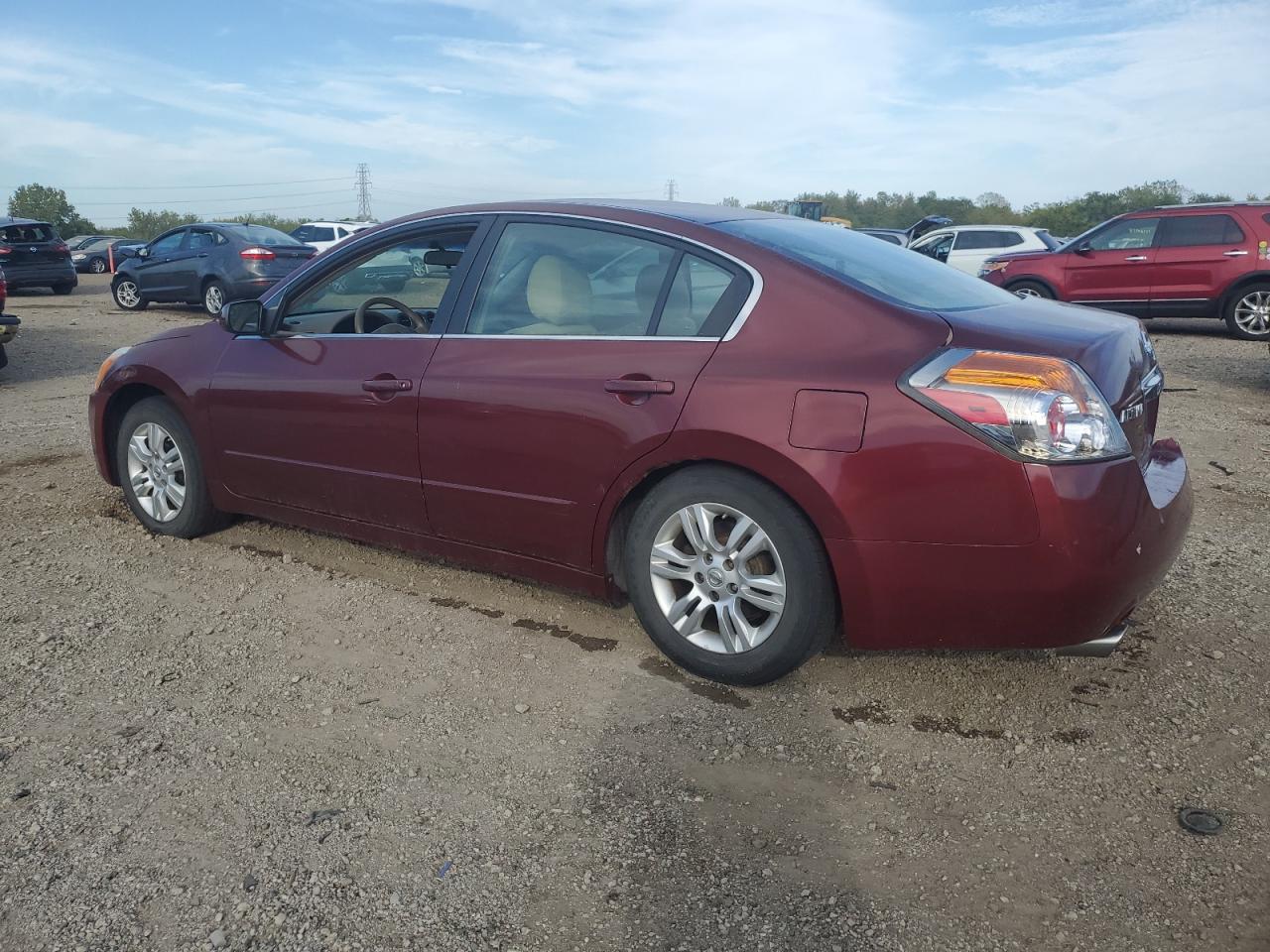 2010 NISSAN ALTIMA