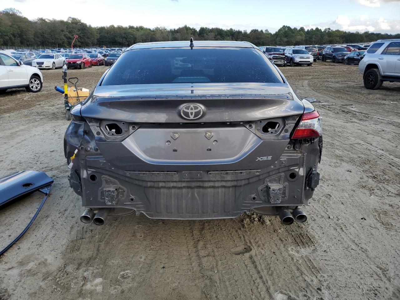 2019 TOYOTA CAMRY