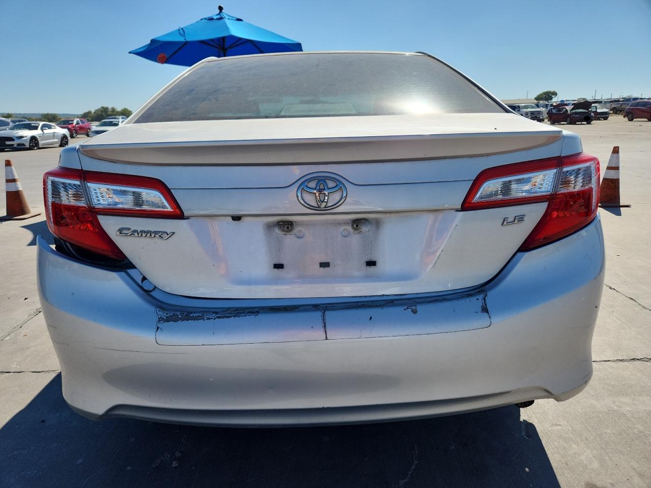 2014 TOYOTA CAMRY