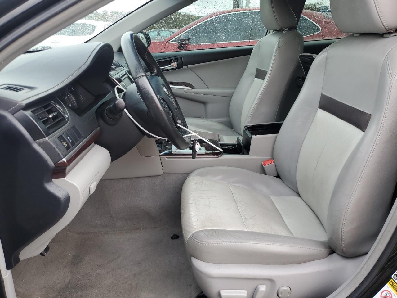 2012 TOYOTA CAMRY