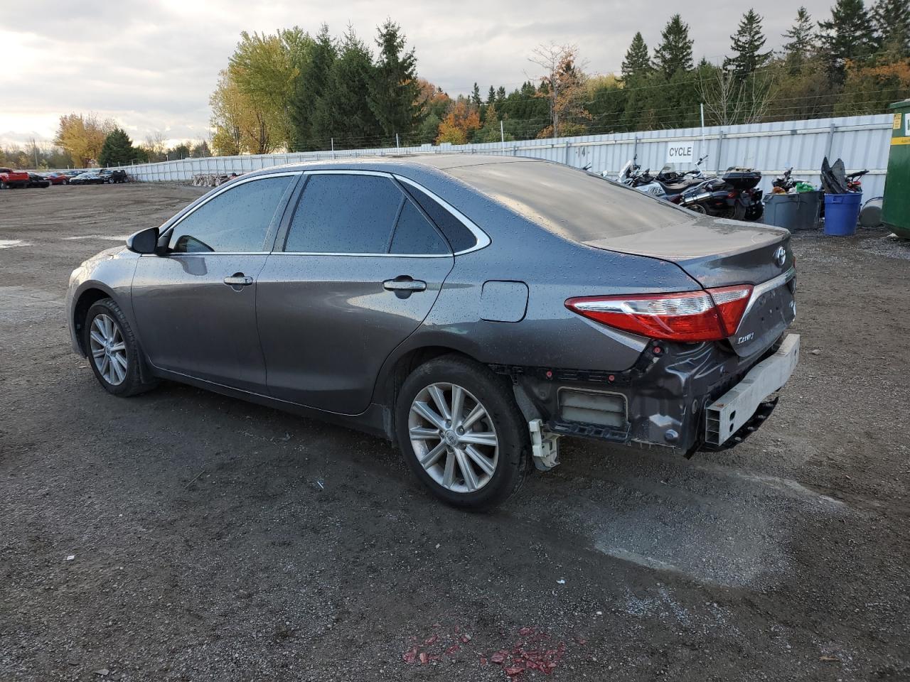 2016 TOYOTA CAMRY