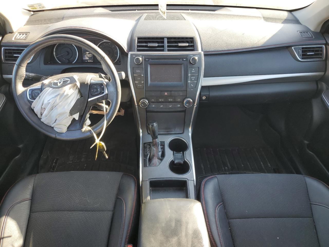2017 TOYOTA CAMRY