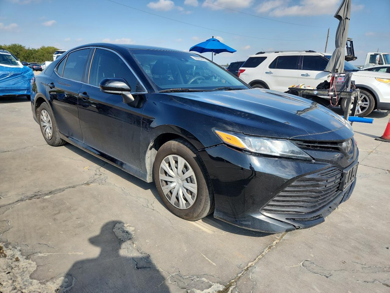 2018 TOYOTA CAMRY