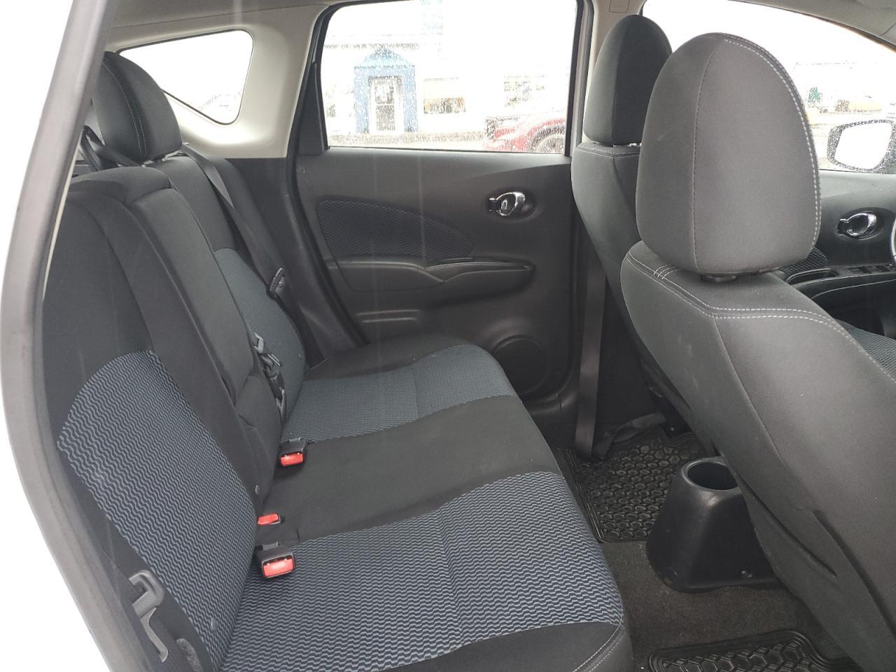 2017 NISSAN Versa Note