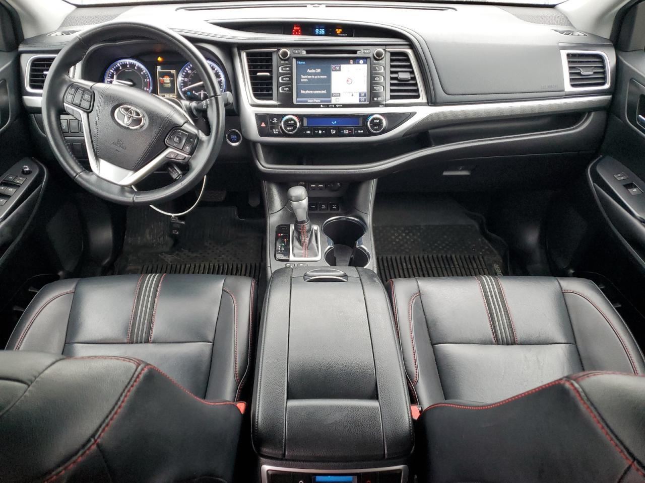 2019 TOYOTA HIGHLANDER