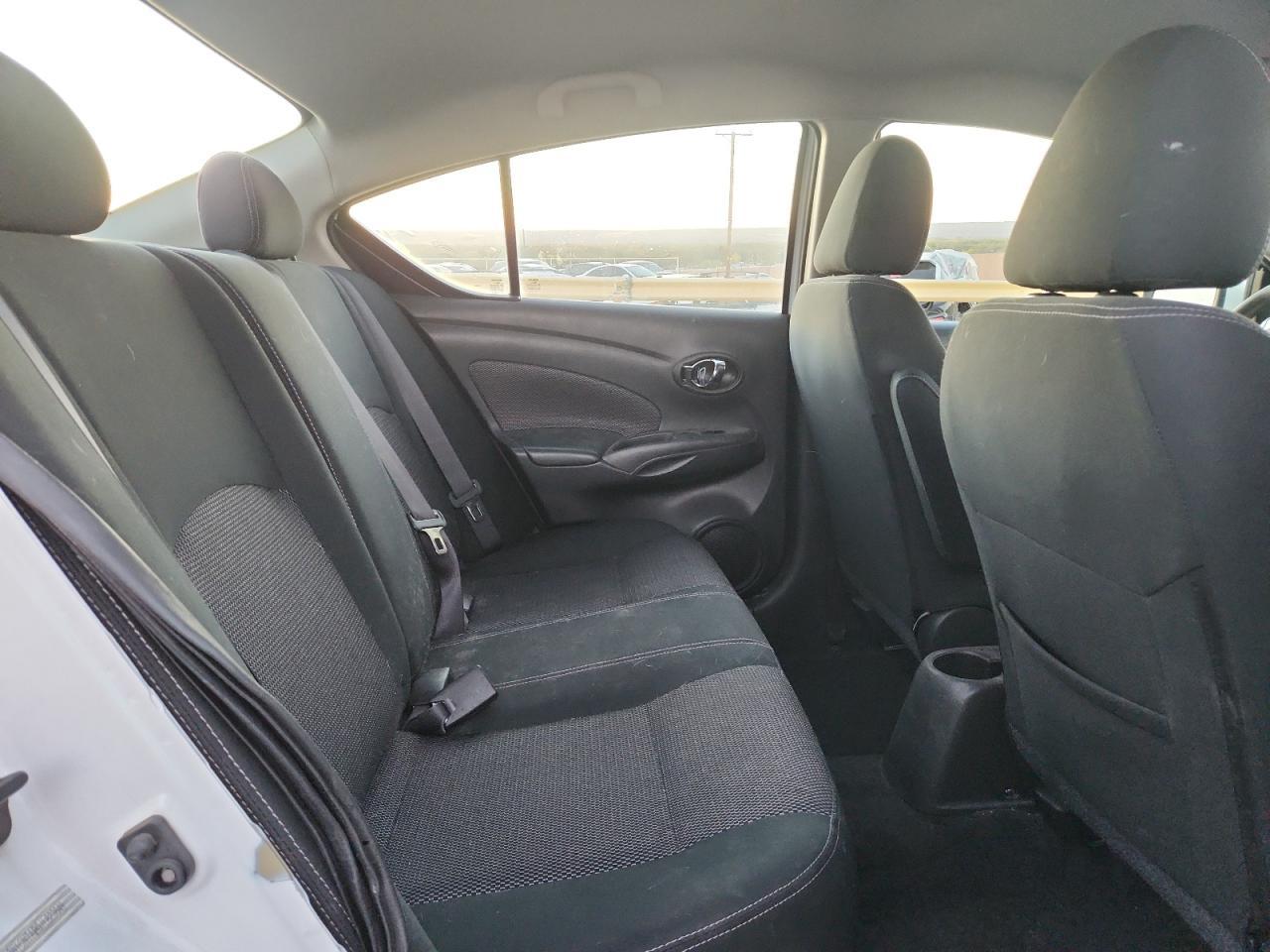 2018 NISSAN VERSA