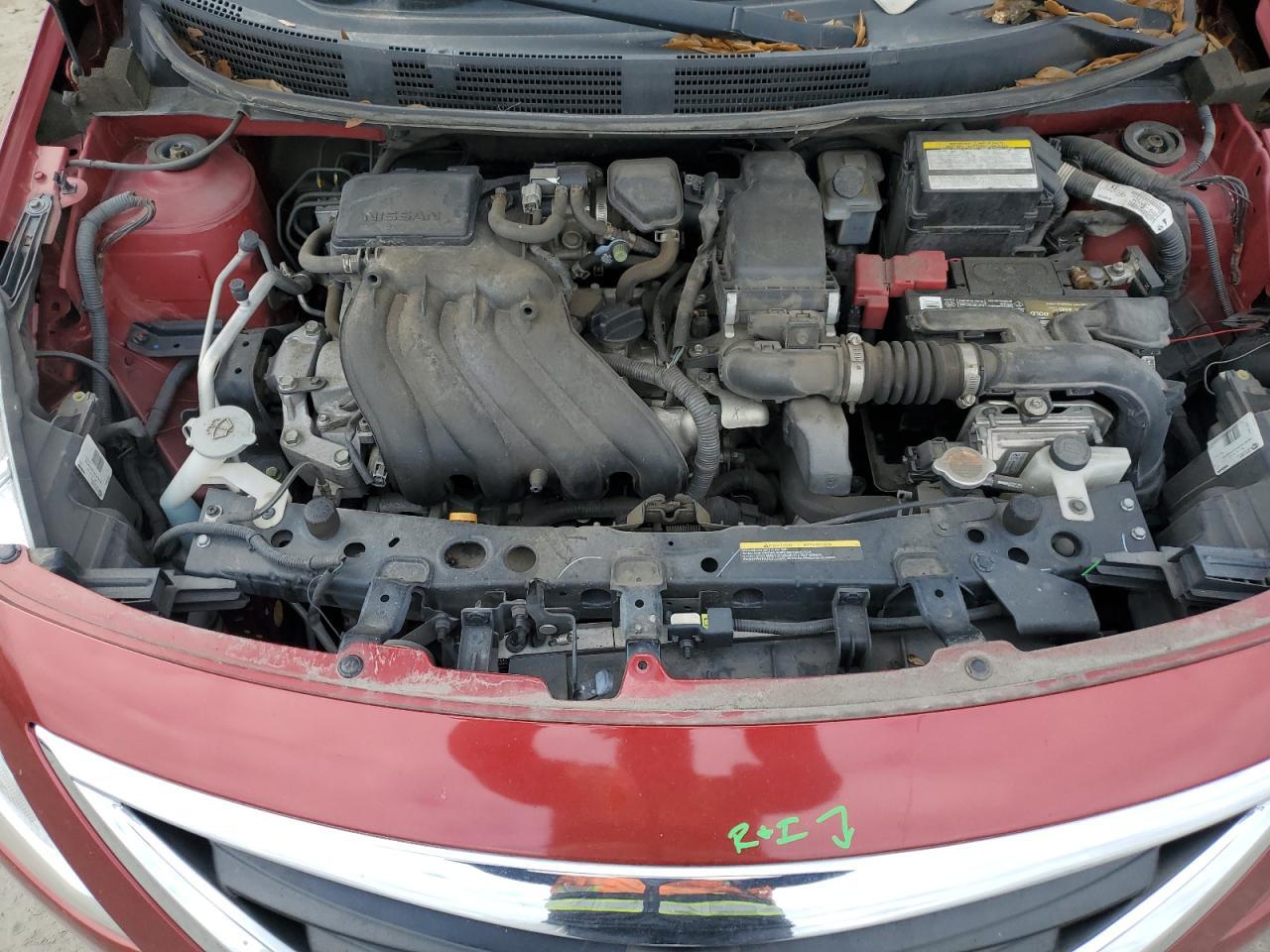 2017 NISSAN VERSA