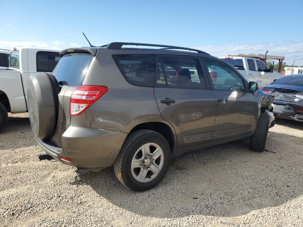 2011 TOYOTA RAV4