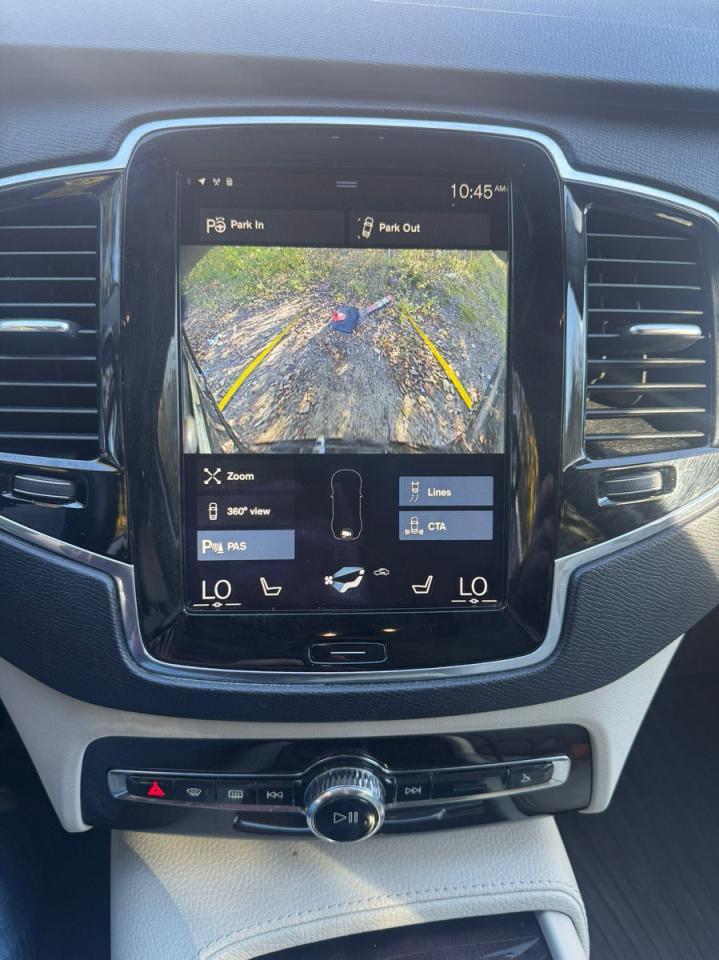2017 VOLVO XC90