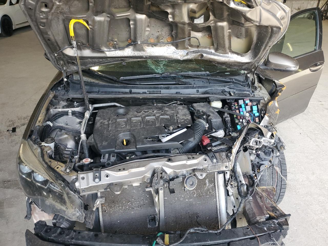 2017 TOYOTA COROLLA
