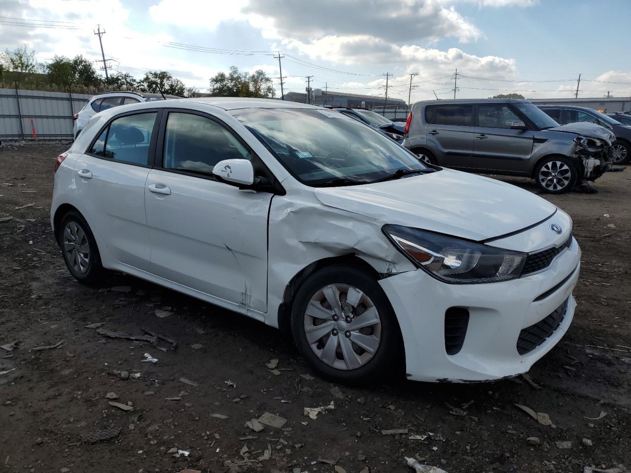 2018 KIA RIO