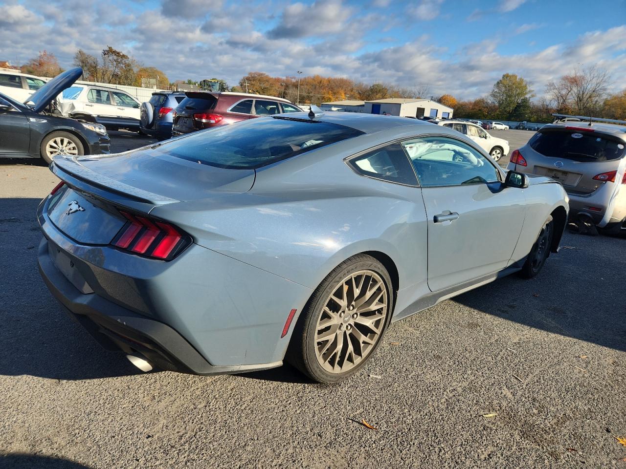 2025 FORD MUSTANG