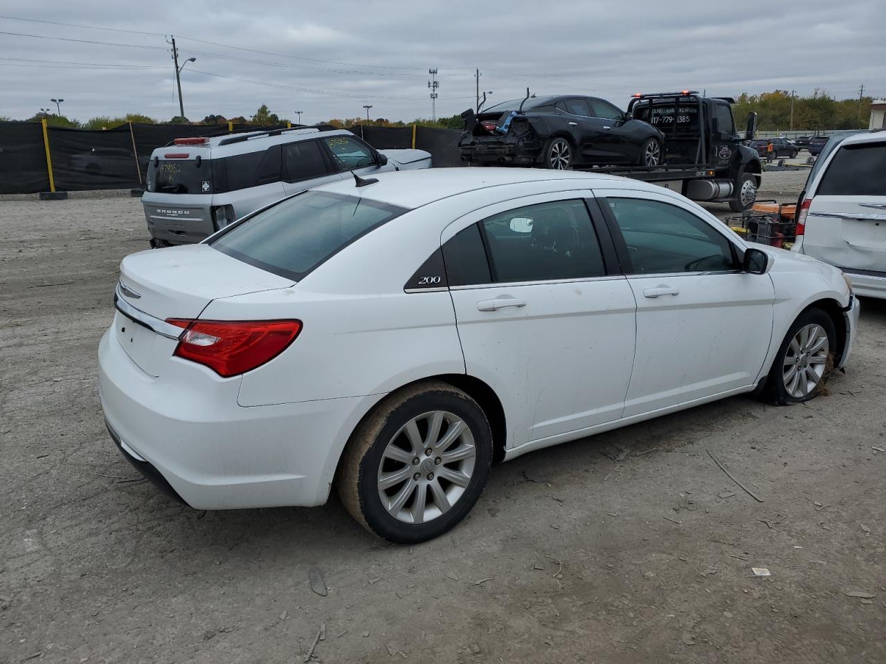 2012 CHRYSLER 200