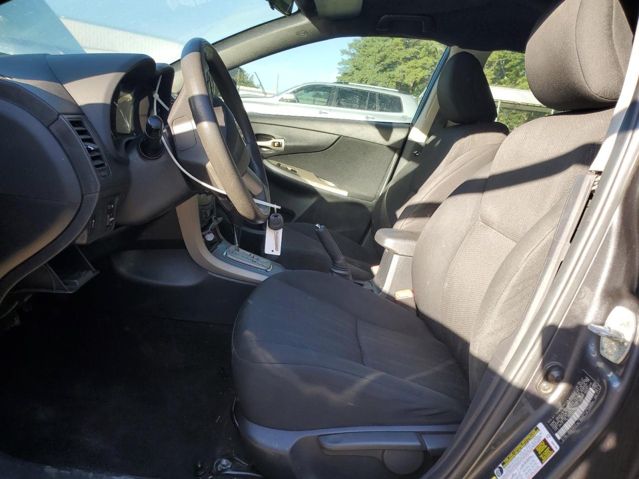 2011 TOYOTA COROLLA