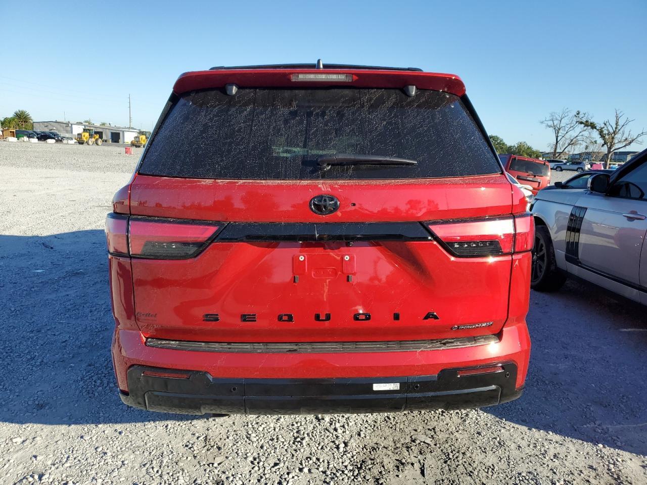 2025 TOYOTA Sequoia