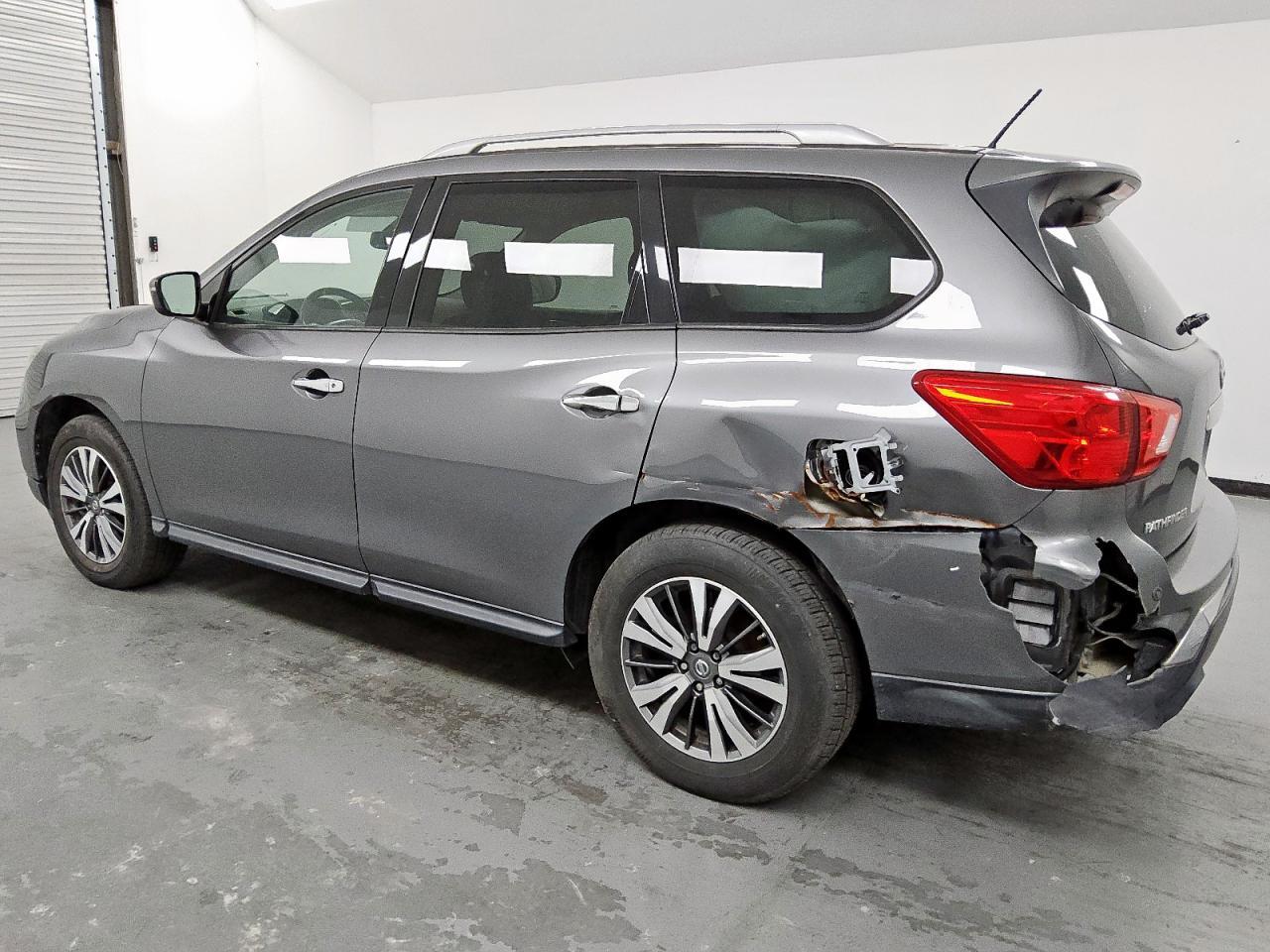 2018 NISSAN PATHFINDER