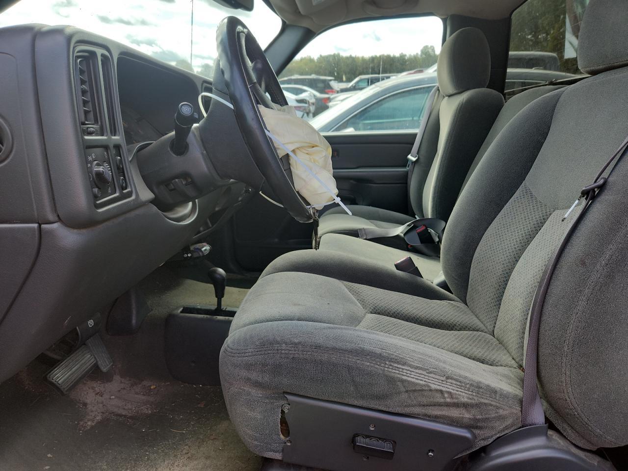 2004 CHEVROLET Silverado