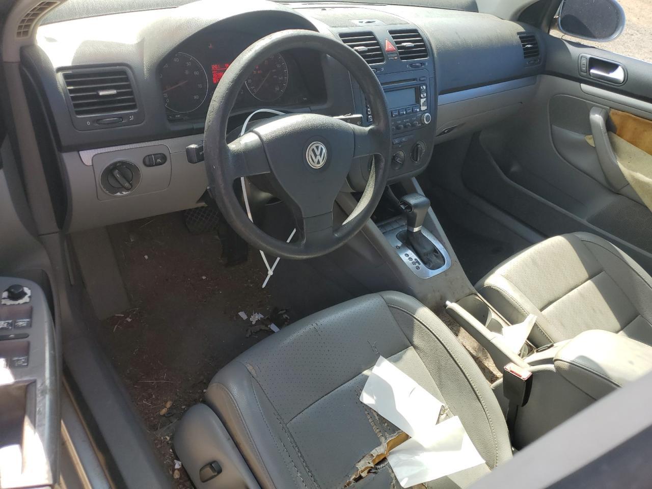 2006 VOLKSWAGEN JETTA